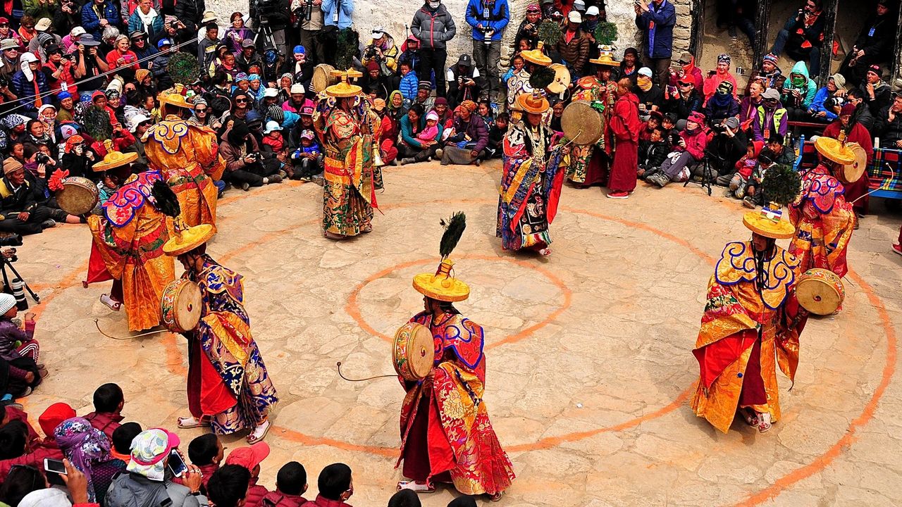 Mani Rimdu Festival at Thyangboche Gompa