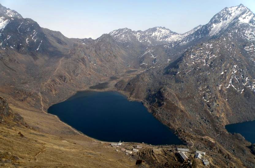 Laurebina Pass and Gosaikund