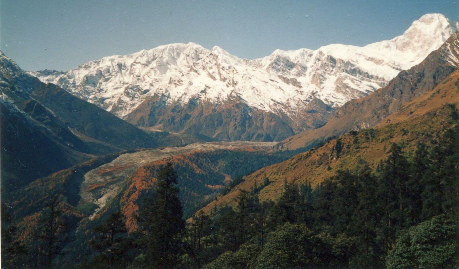 Baudha Peak and Himalchuli above Chuling Glacier