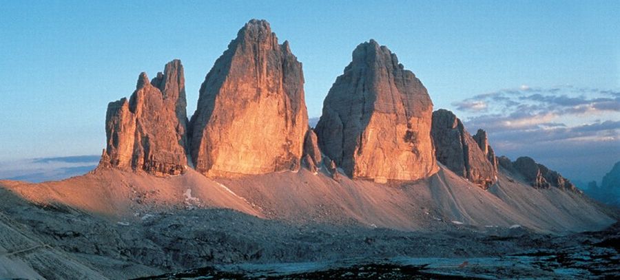 Tre Cime di Lavaredo ( Drei Zinnen ) in the Italian Dolomites