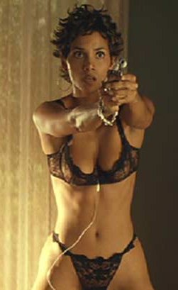 Halle Berry - James Bond Girl 