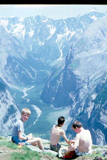 24th Glasgow ( Bearsden ) Scout Group in Switzerland