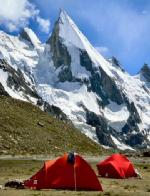 Laila_Peak_Baltoro_Glacier.jpg