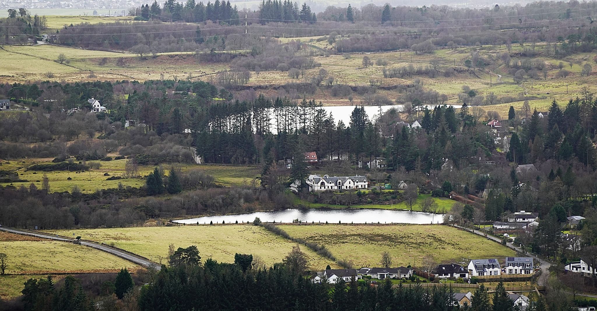 Deil's Craig Dam beneath the Campsie Fells