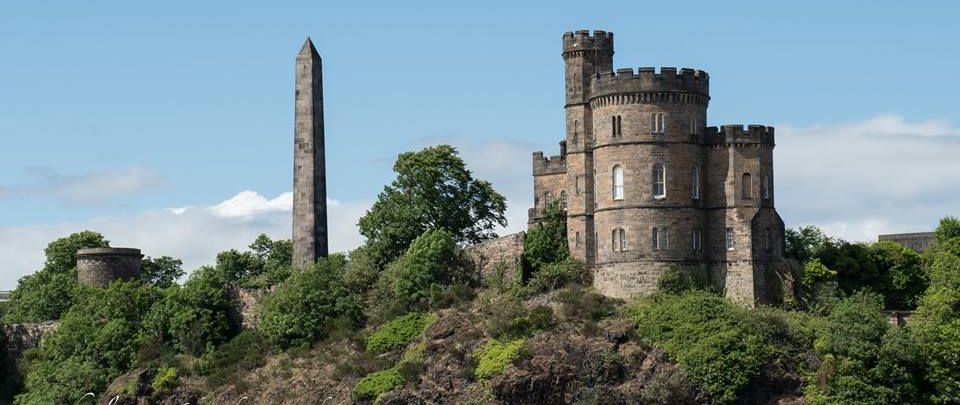 Thomas Hamilton Obelisk ( Political Martyrs Monument ) and Governor's House on Calton Hill