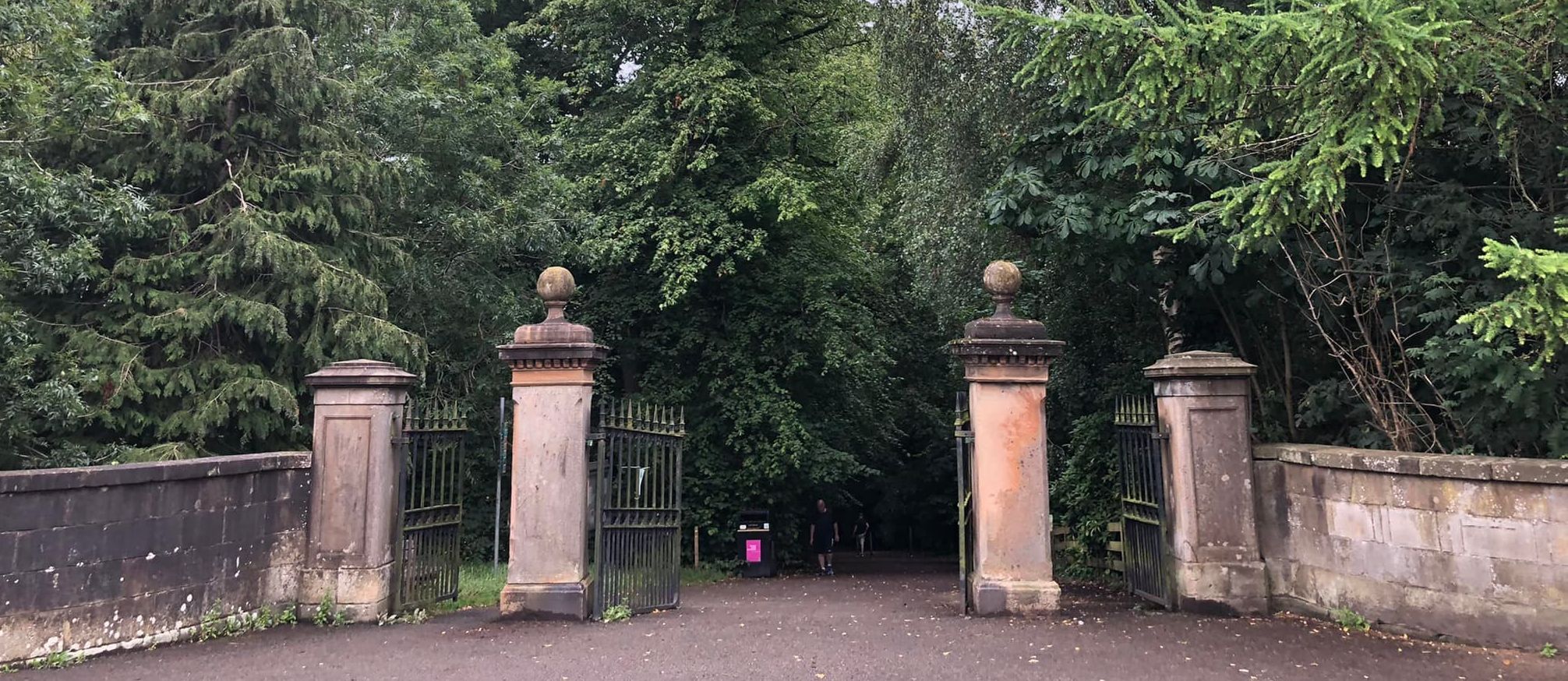 Entrance to Linn Park