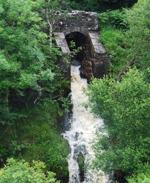 Waterfall on Greenock Cut