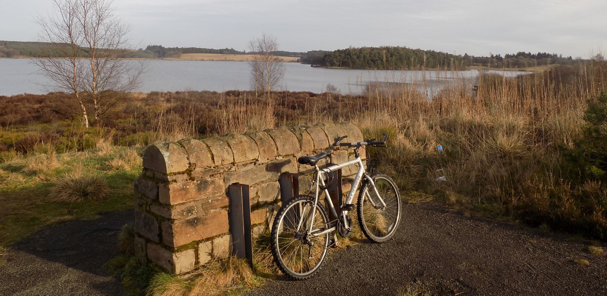 Hillend Reservoir