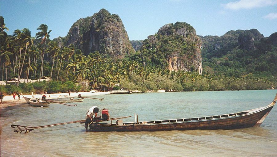 Hat Rai Leh ( East ) at Phra Nang near Krabi in Southern Thailand